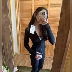 Brand new Lululemon define jacket